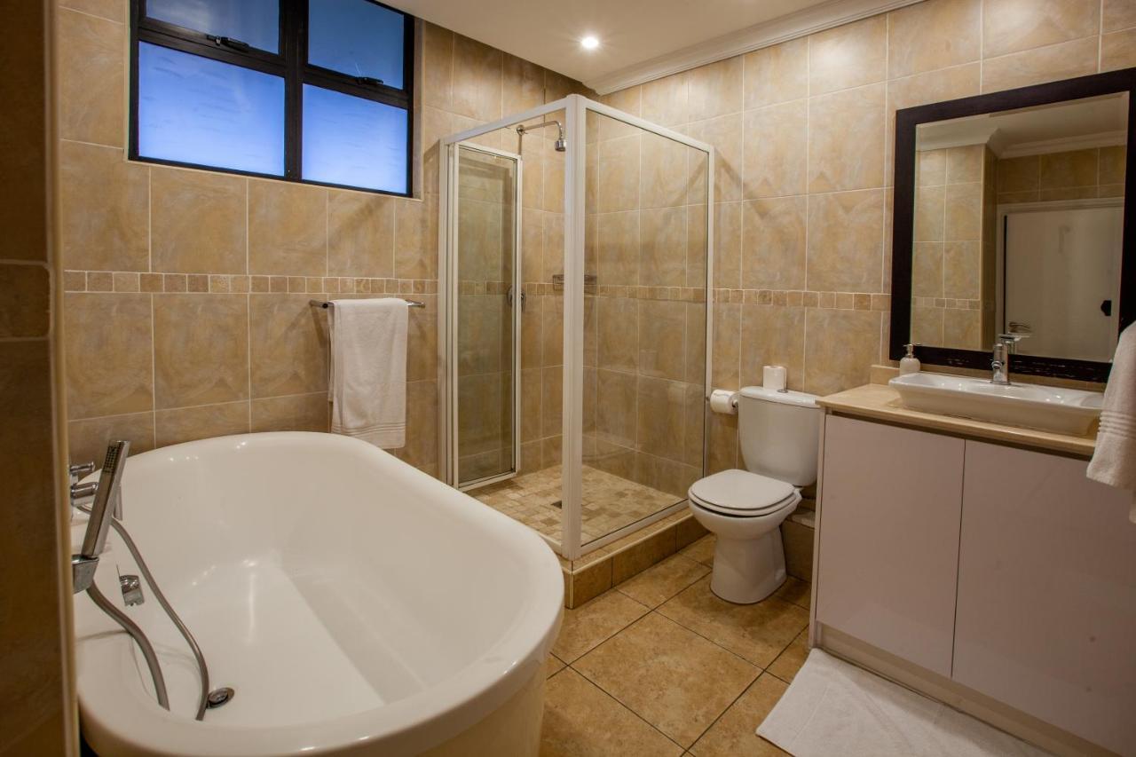 Stay At The Point - Peaceful Plentiful Penthouse Durban Exteriör bild